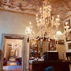 Gasthof Palazzo Doria, Neapel
